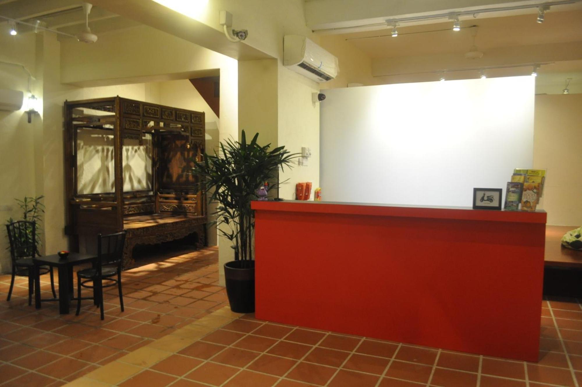 Red Inn Court George Town Bagian luar foto