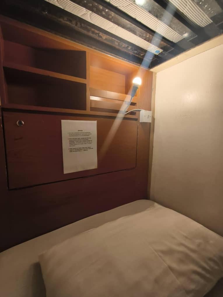 Red Inn Court George Town Bagian luar foto