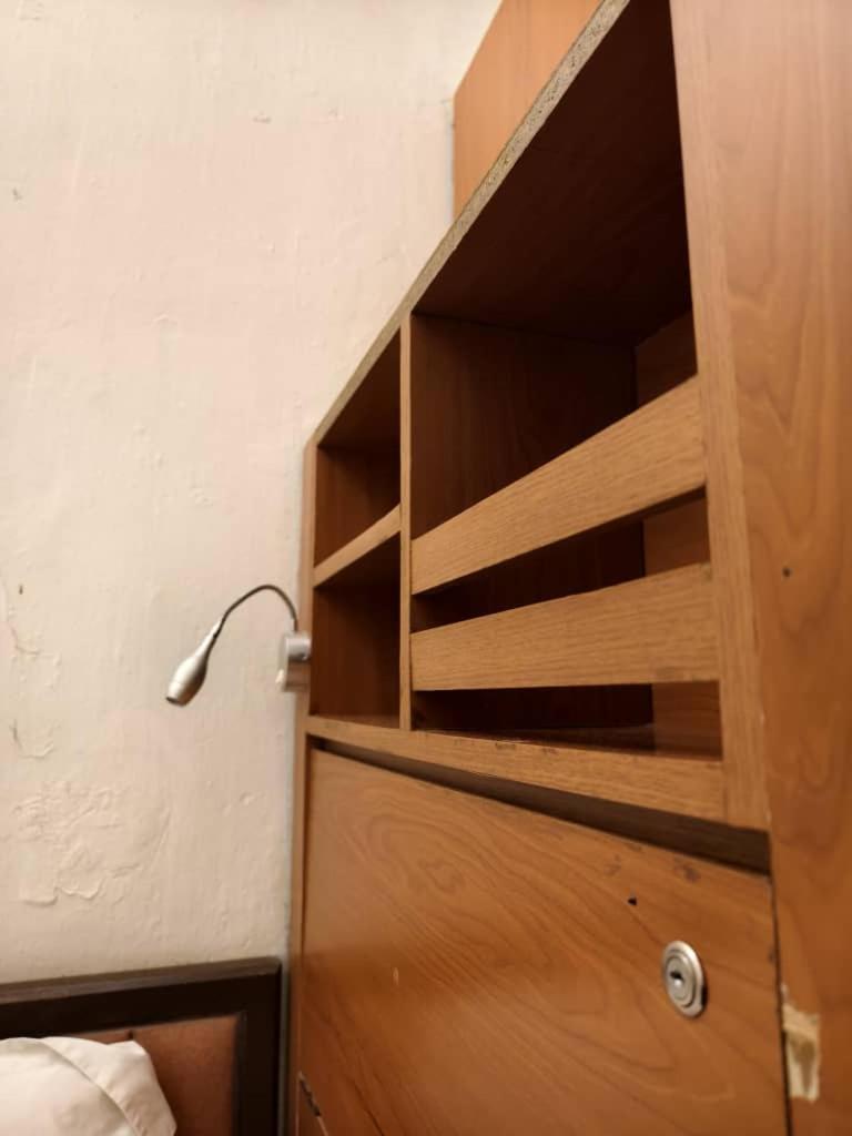Red Inn Court George Town Bagian luar foto